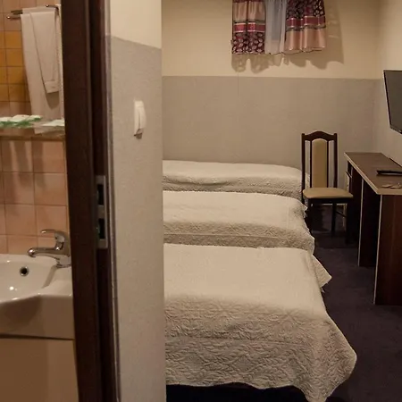 Prymus Hotell 3*