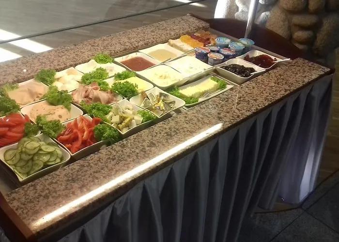 Отель Prymus 3*