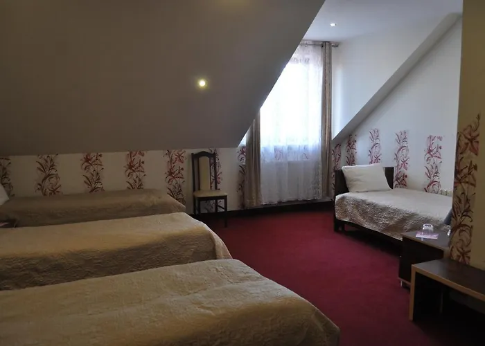 Отель Prymus Радом